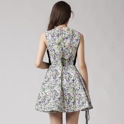 Europe And The United States Big Yards Sleeveless..